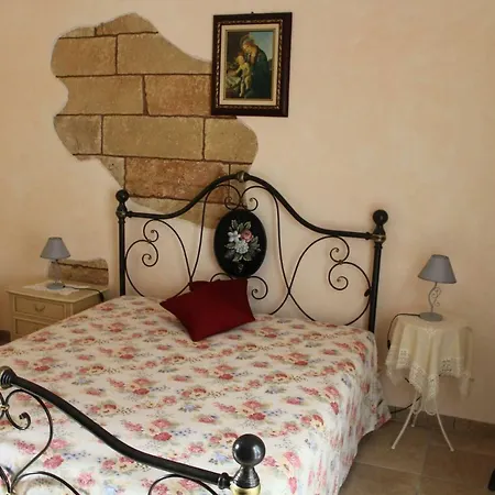 La Maison De Lucie Villa
