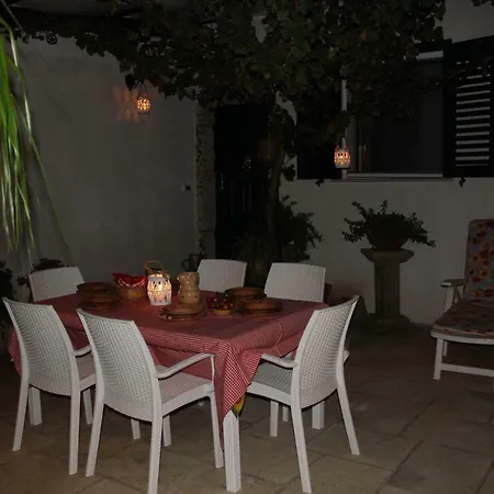 La Maison De Lucie Capilungo